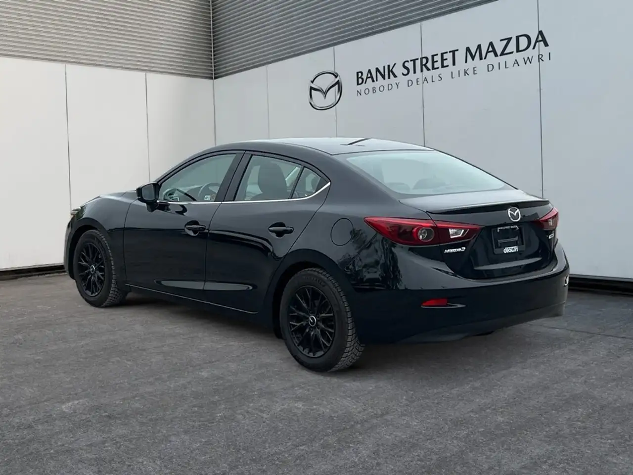 Mazda 3 снимка Mazda 3
