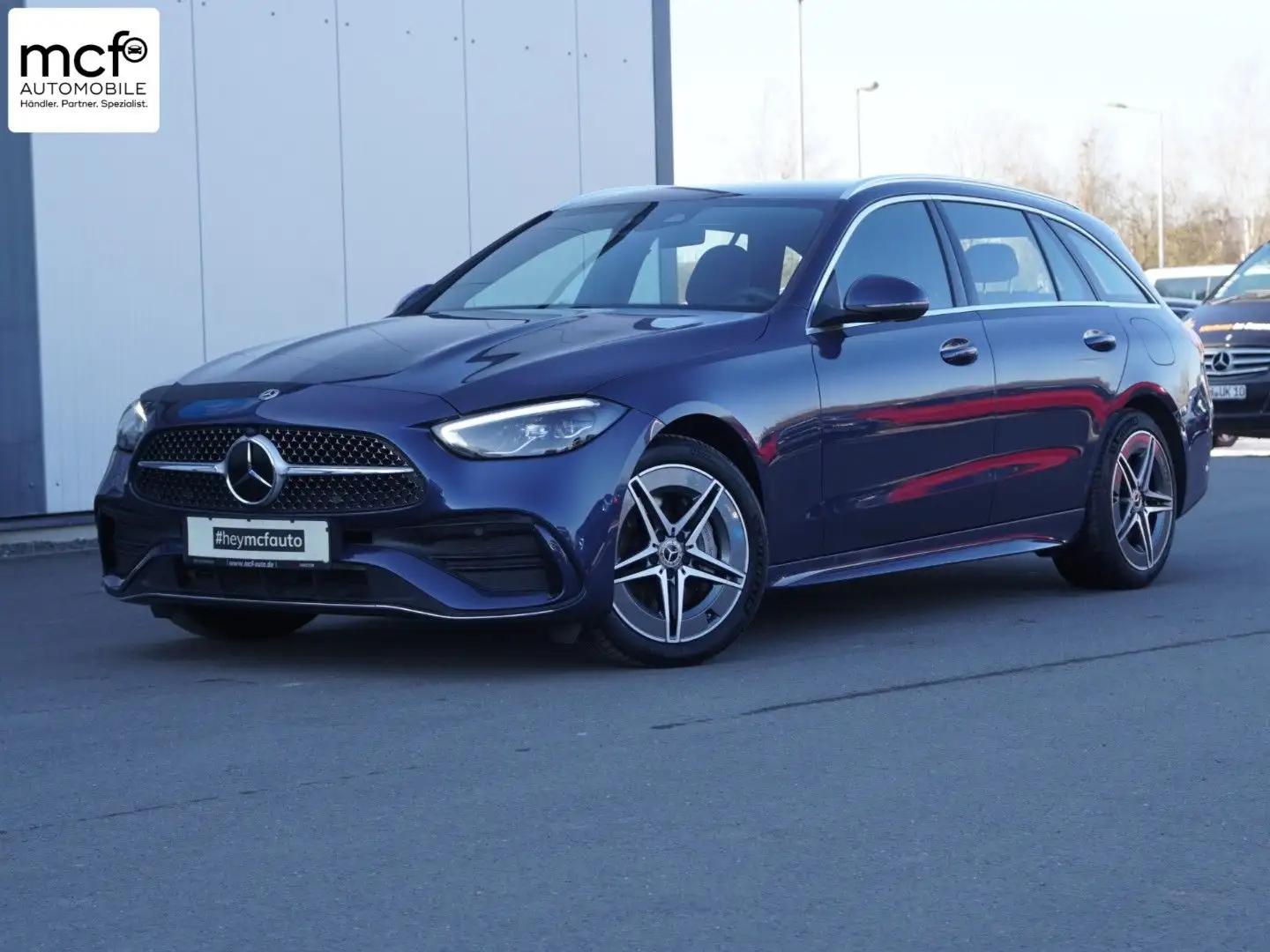 Mercedes-Benz C 300 de T AMG Line Edition *Standheiz.*AHK*ACC* Blauw - 1