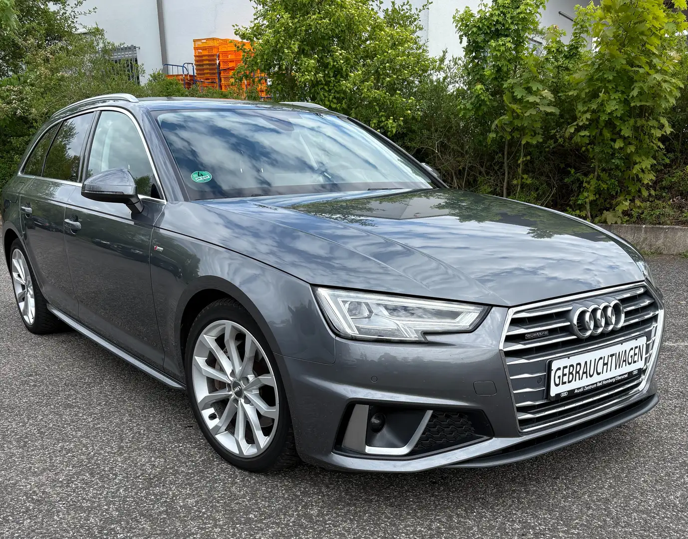 Audi A4 Avant 40 TDI quattro design Gris - 2