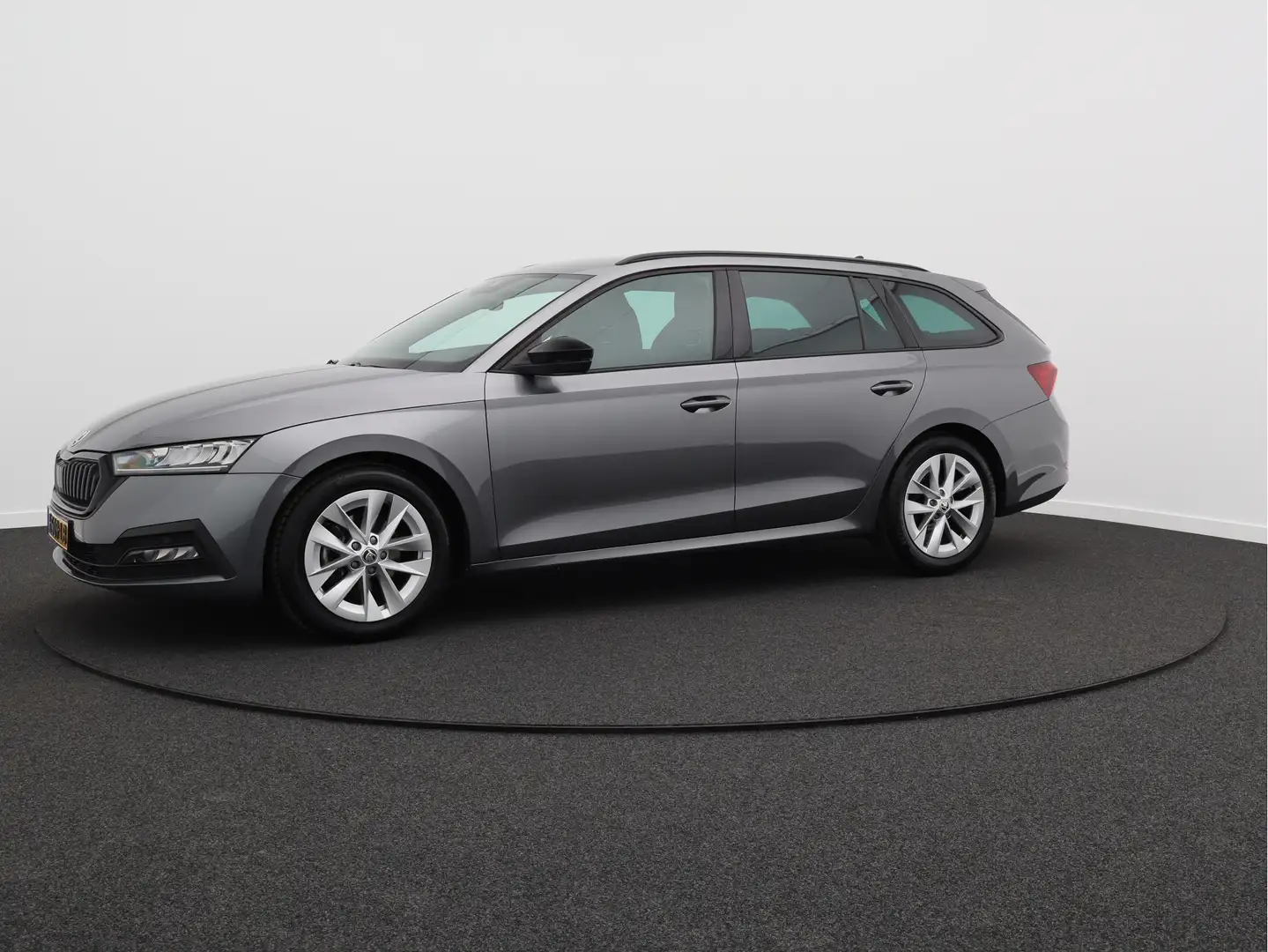 Skoda Octavia Combi 1.0 TSI Sport Business/ trekhaak/ zeer mooi! Grijs - 2