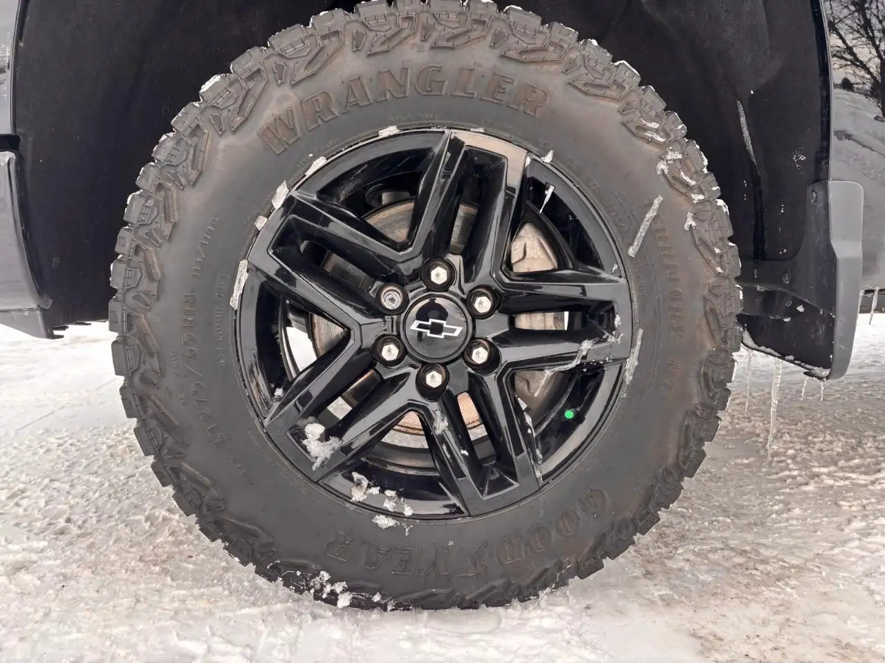 Chevrolet Silverado 1500 снимка Chevrolet Silverado 1500