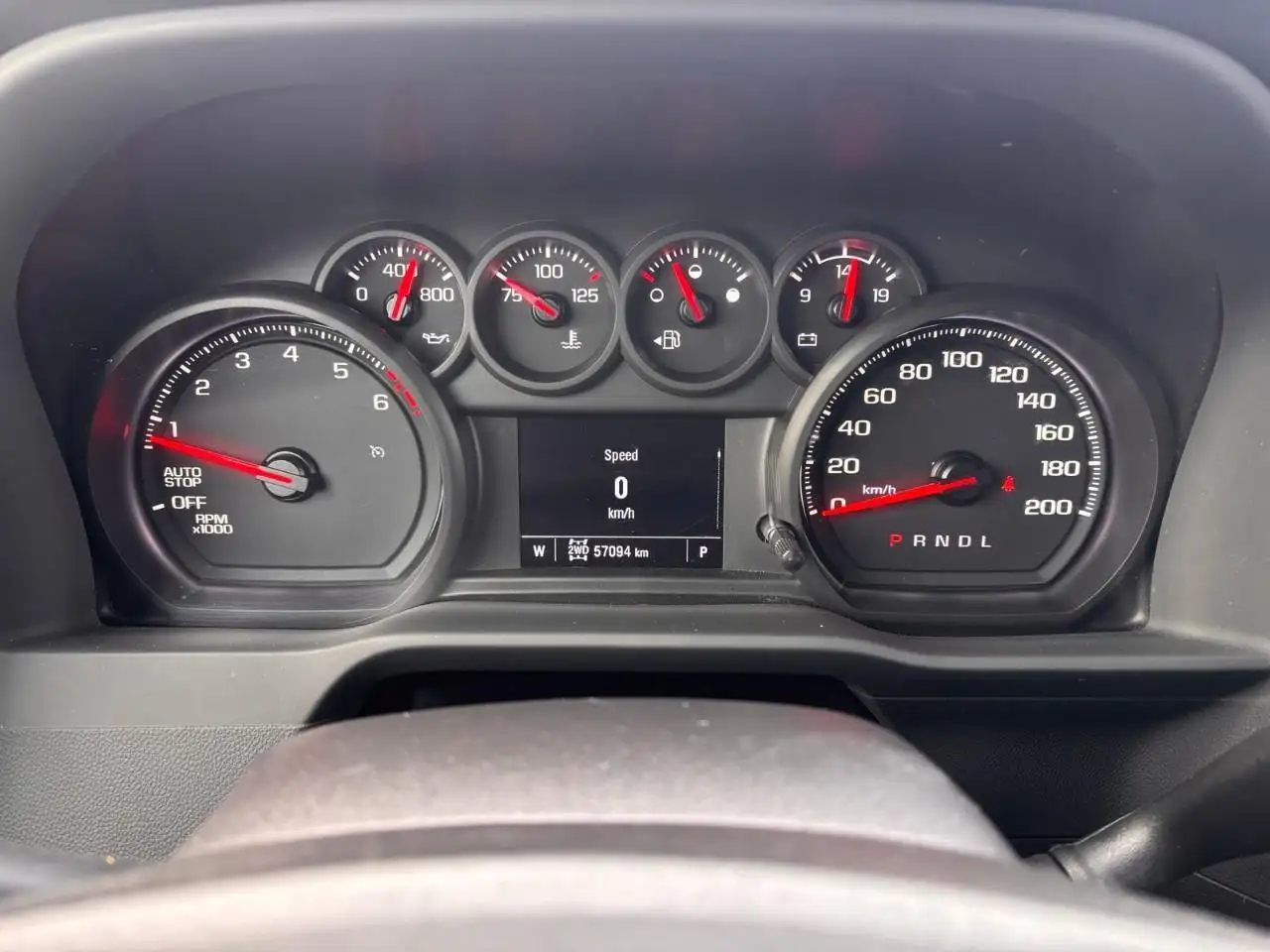 Chevrolet Silverado 1500 снимка Chevrolet Silverado 1500