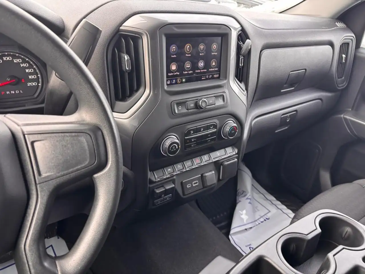 Chevrolet Silverado 1500 снимка Chevrolet Silverado 1500