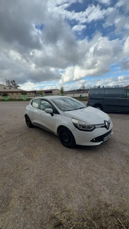 Renault Clio IV dCi 90 Energy eco2 Expression 83g