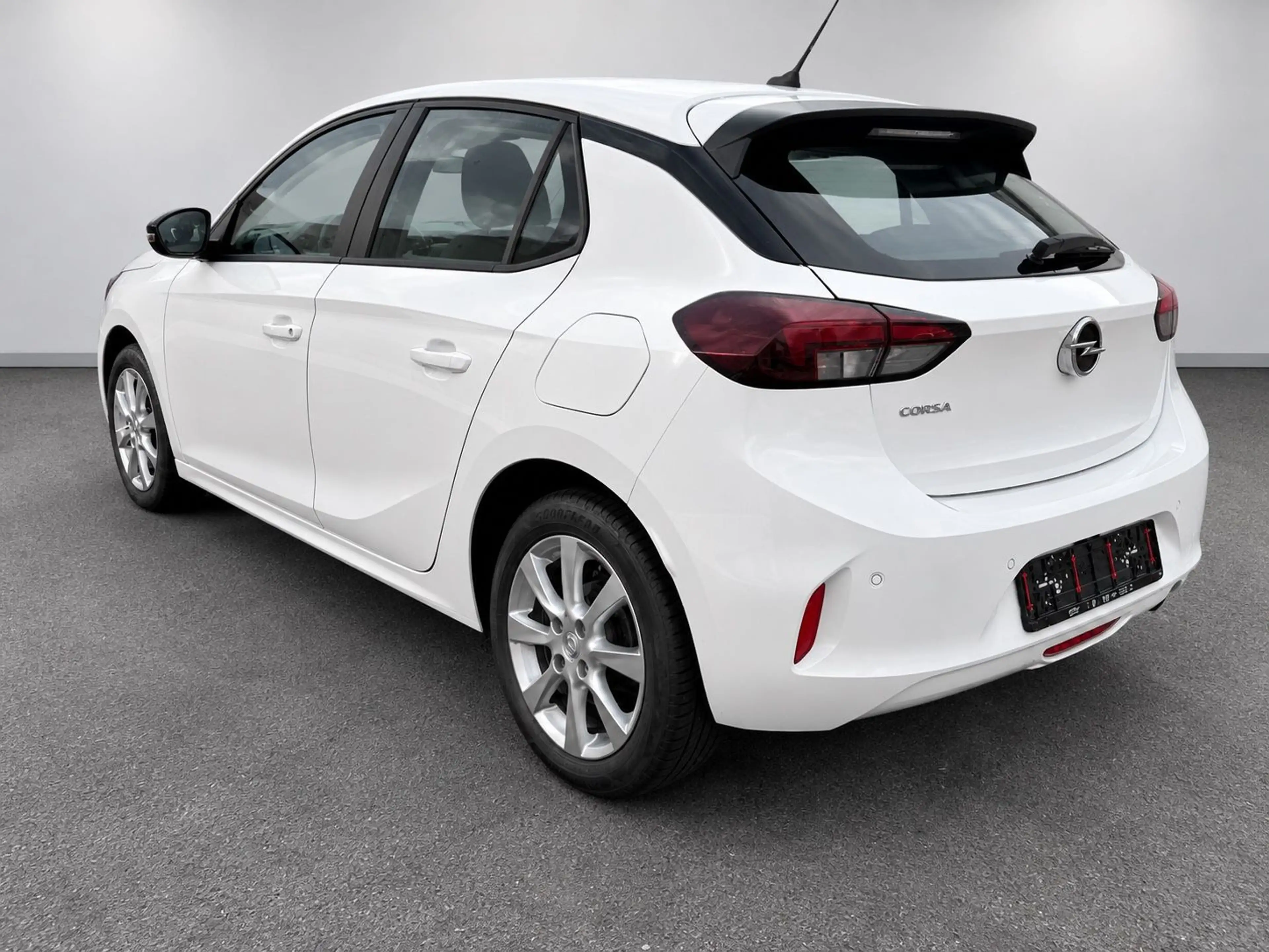 Opel Corsa F Edition — photo 2