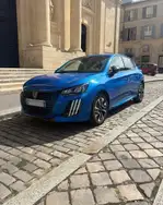 Peugeot 208 phase 2 1.2 Hybrid 100 Allure e-DSC6 2024 32 000 km
