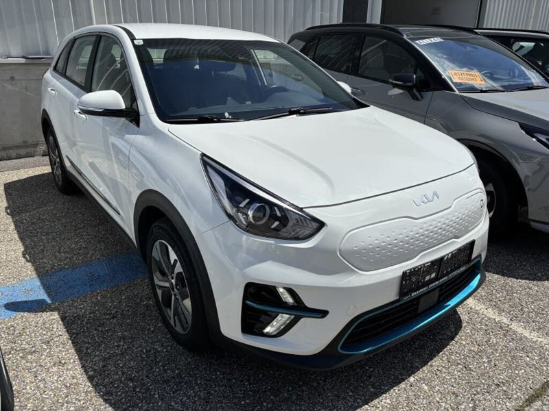 Kia e-Niro Niro EV 64kWh long Range Titan Aut. *abnehmb. A... — photo 2