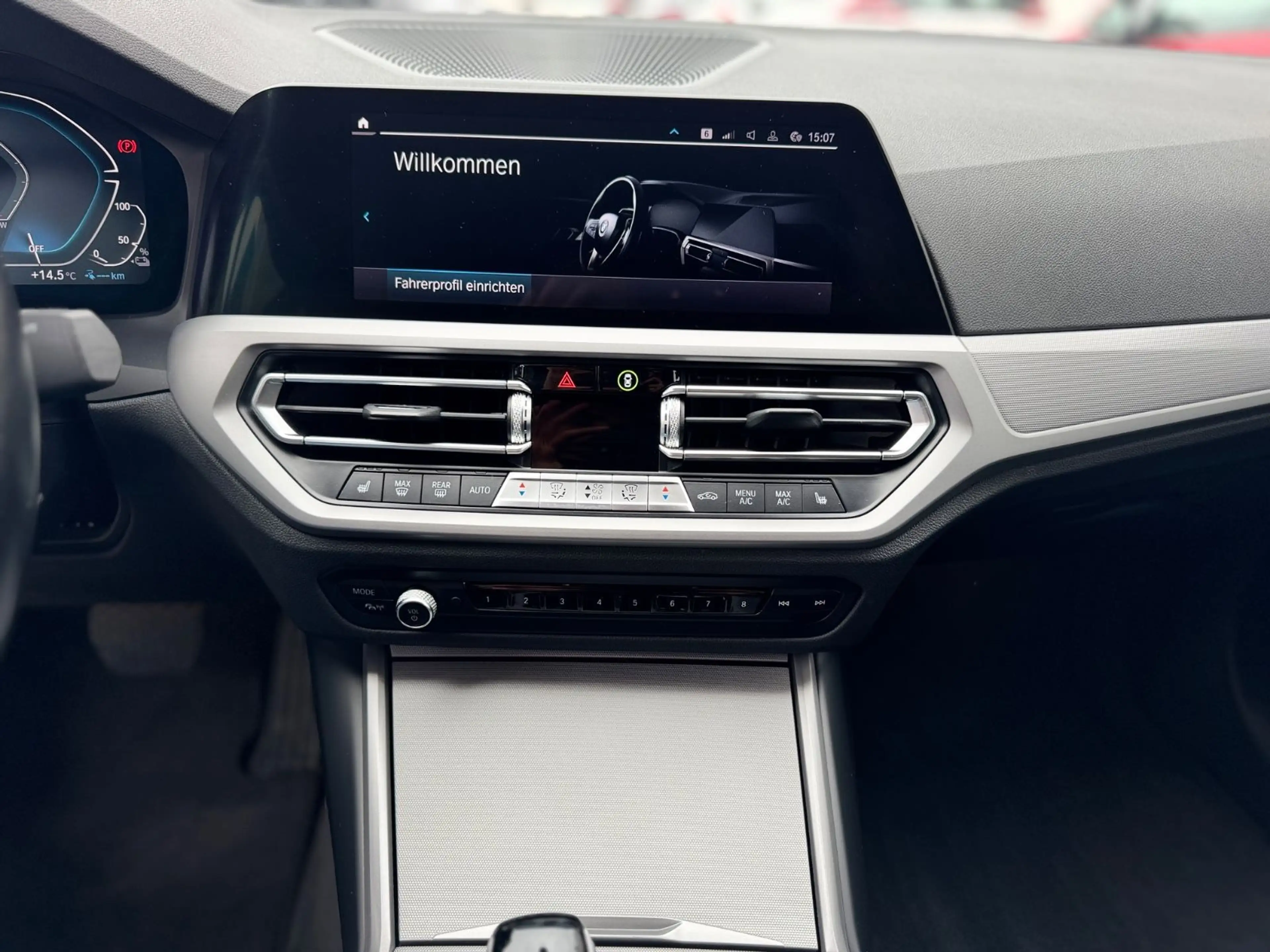 BMW 320 Lim 320e Adv. ACC Kam SHZ CarPlay LED PivacyGlas — photo 13