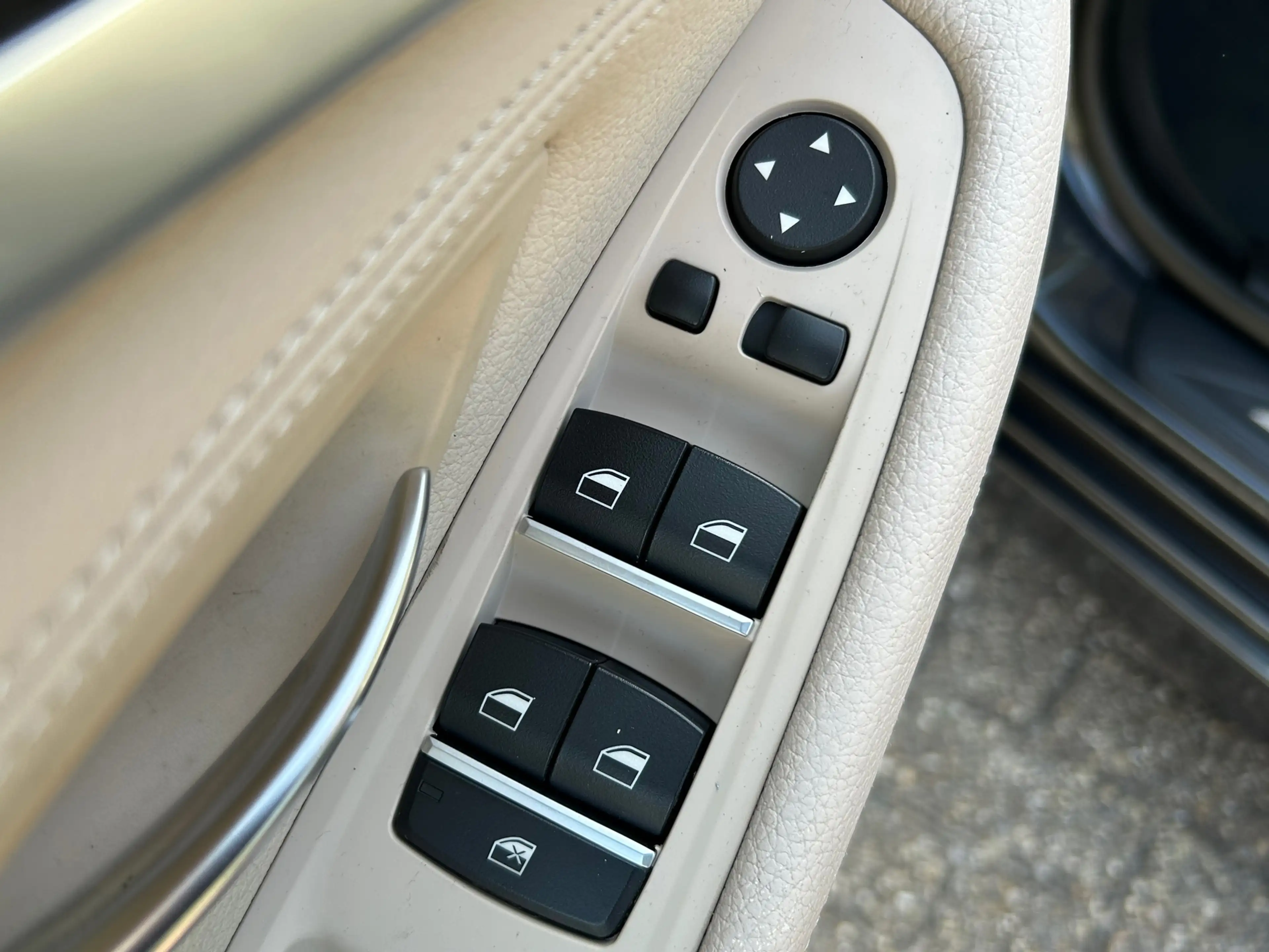 BMW 528 5-serie 528i High Executive + — photo 11