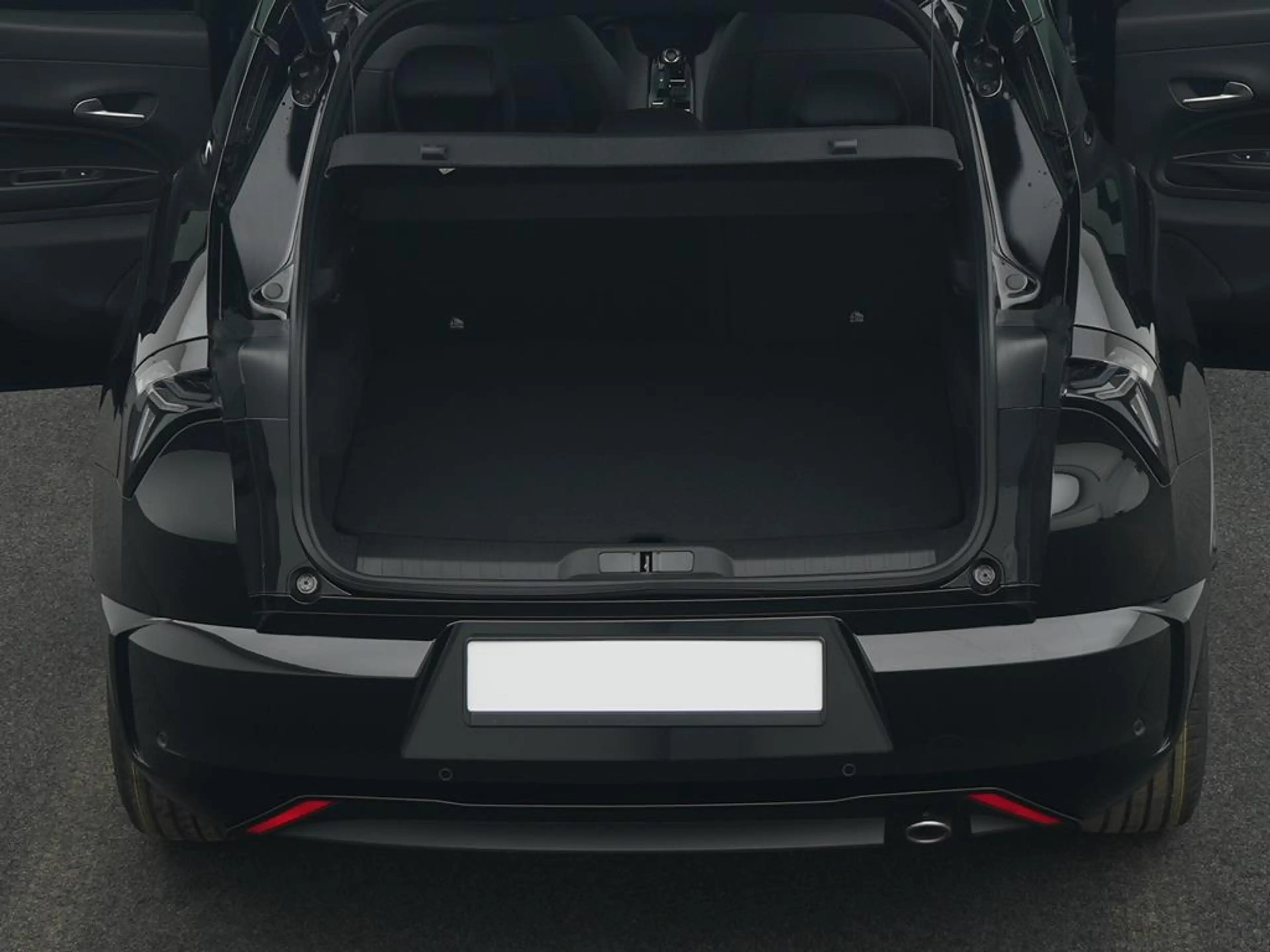 Alfa Romeo Junior Ibrida 1.2  Ti Q4 + Technologie Paket + PanoDach — photo 7