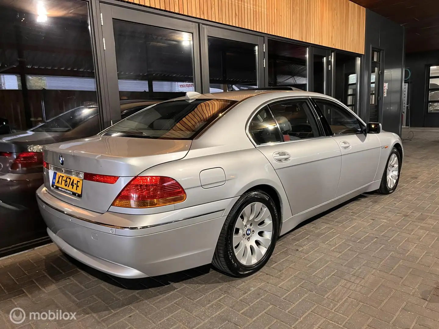 BMW 760 7-serie 6.0 760Li | V12 | LANG | PANO | YOUNGTIMER Grijs - 2