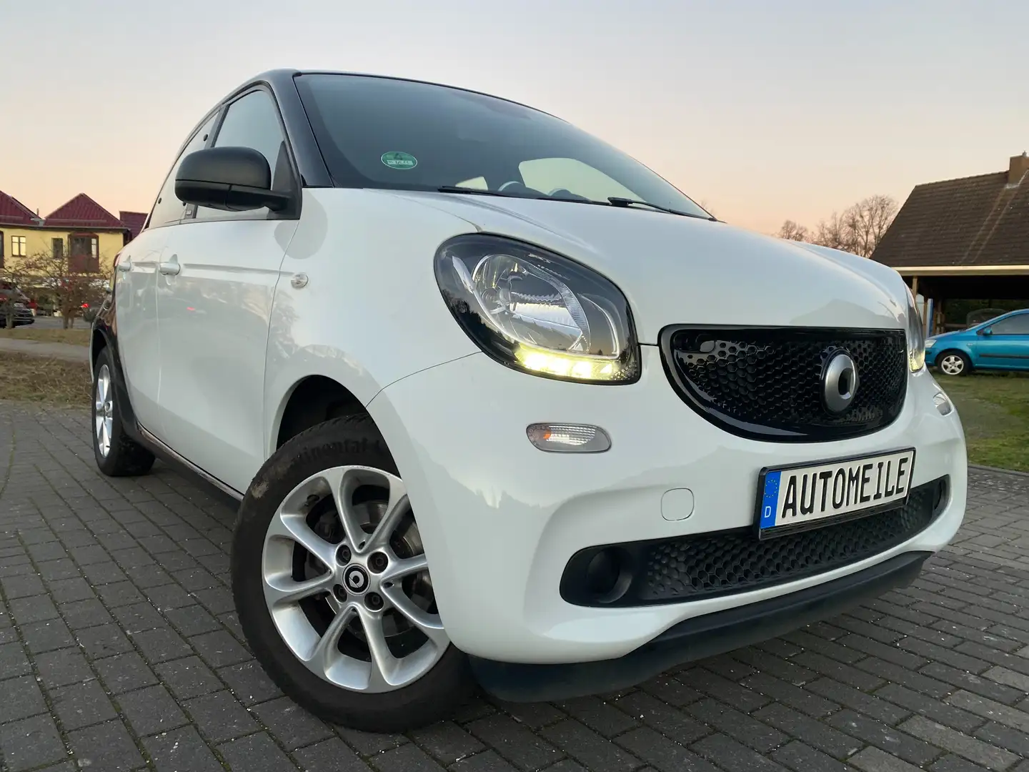 smart forFour Basis 52 kW (453.042) Weiß - 1