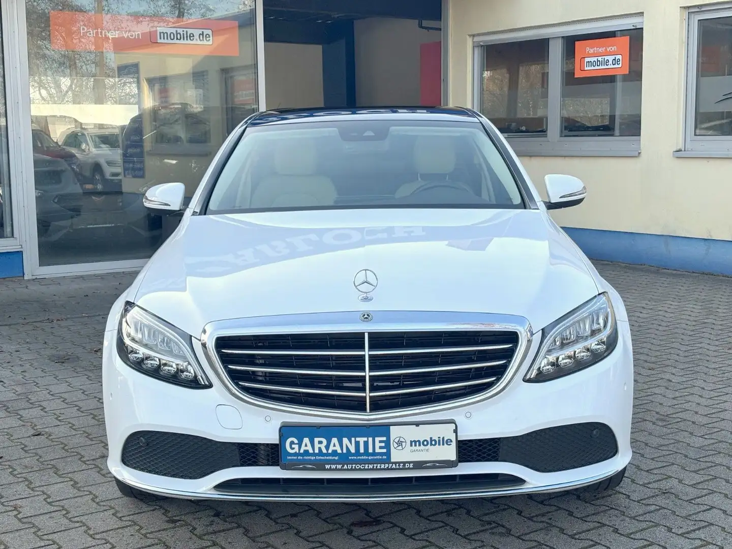 Mercedes-Benz C 220 d Autom. Exclusive Sport*LED*CAM*PANORAMA* Weiß - 2