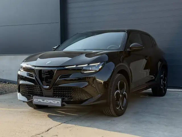 Alfa Romeo Junior 1.2 Hybrid – ‘SPECIALE’ 136PK / Sfeerverlich. / Massage / Leder/ Carplay /  zetelverwarming/ FABRIEKSWAARBORG