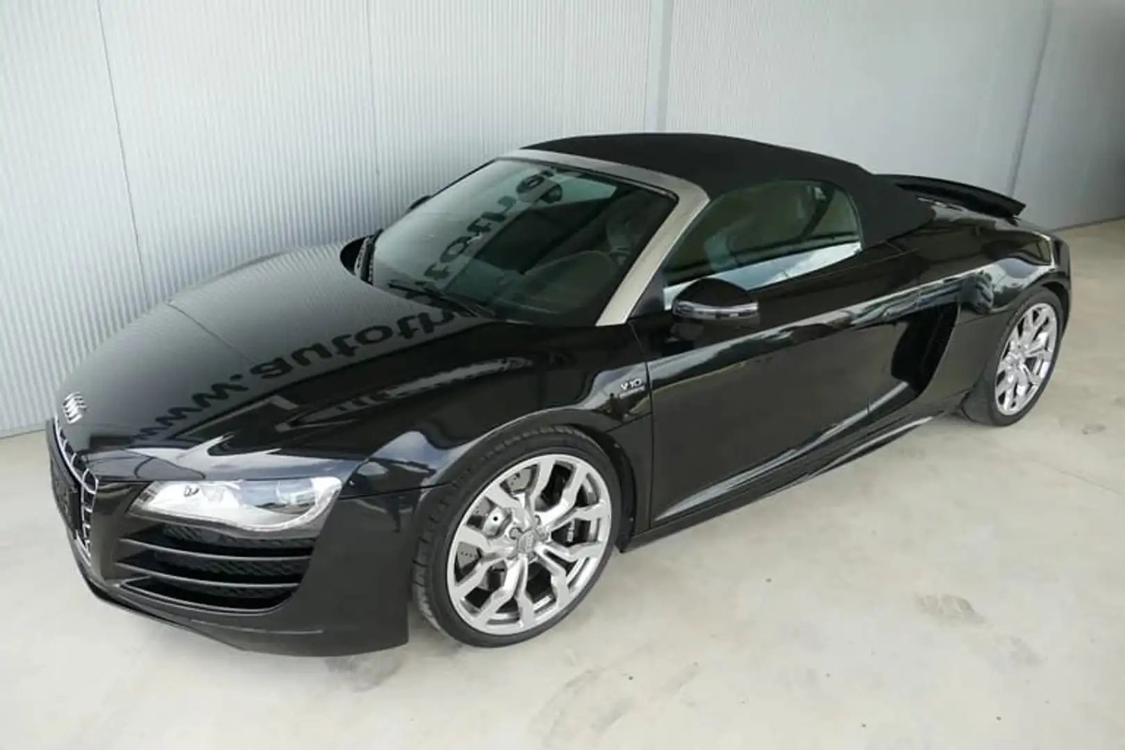 Audi R8 R8 Spyder 5,2 FSI quattro R-tronic Schwarz - 2