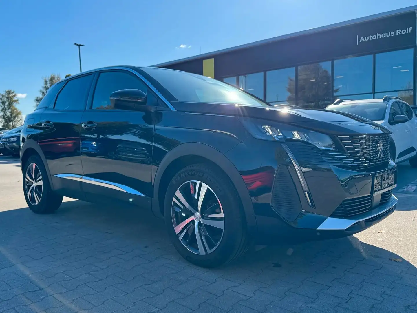 Peugeot 3008 1.2 PureTech | KLIMA | SHZ Schwarz - 1