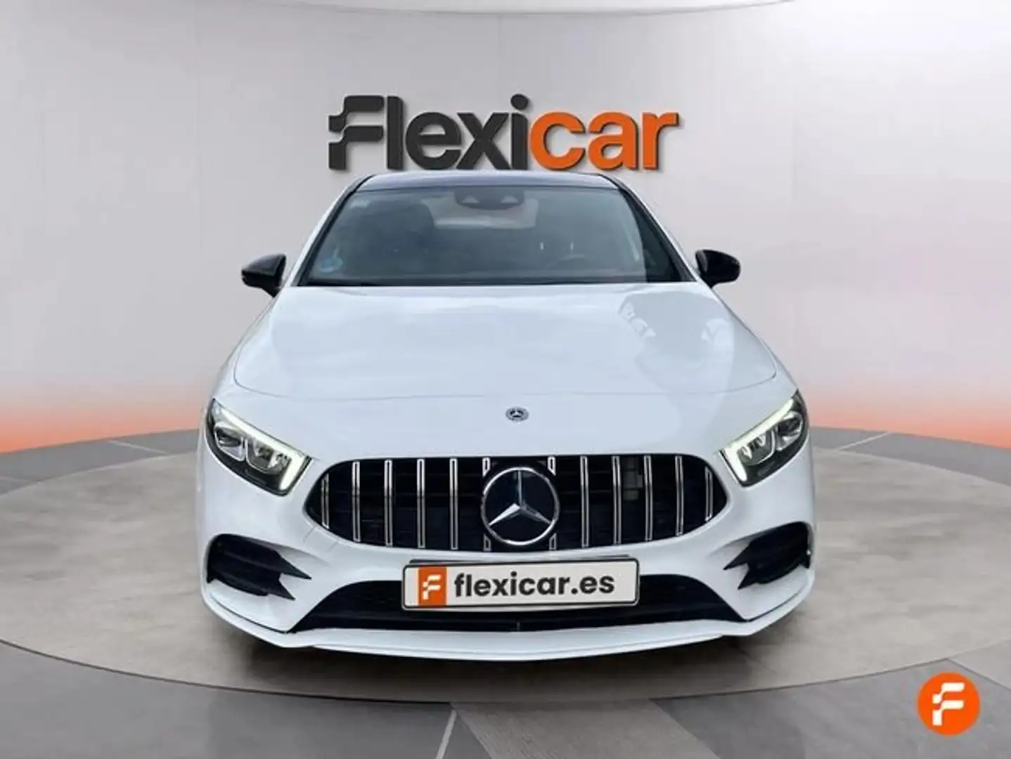 Mercedes-Benz A 200 Sedán Blanco - 2