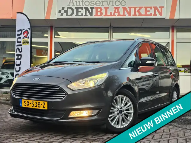 Ford Galaxy 1.5 Titanium 7 persoons BJ.2018 / Navigatie / Pdc