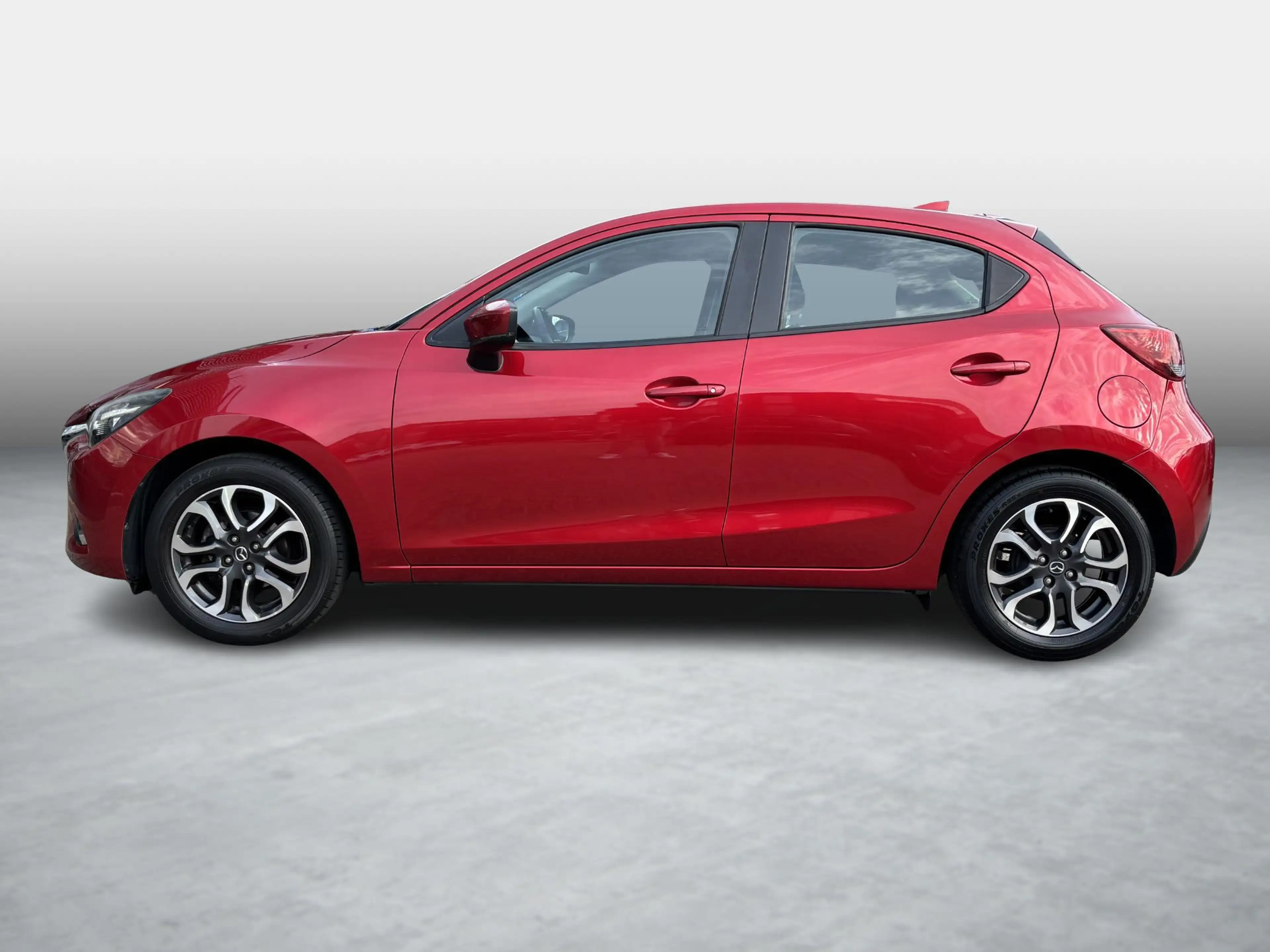 Mazda 2 1.5 Skyactiv-G Dynamic+ Navi, Cruise, Airco, PDC, — photo 2