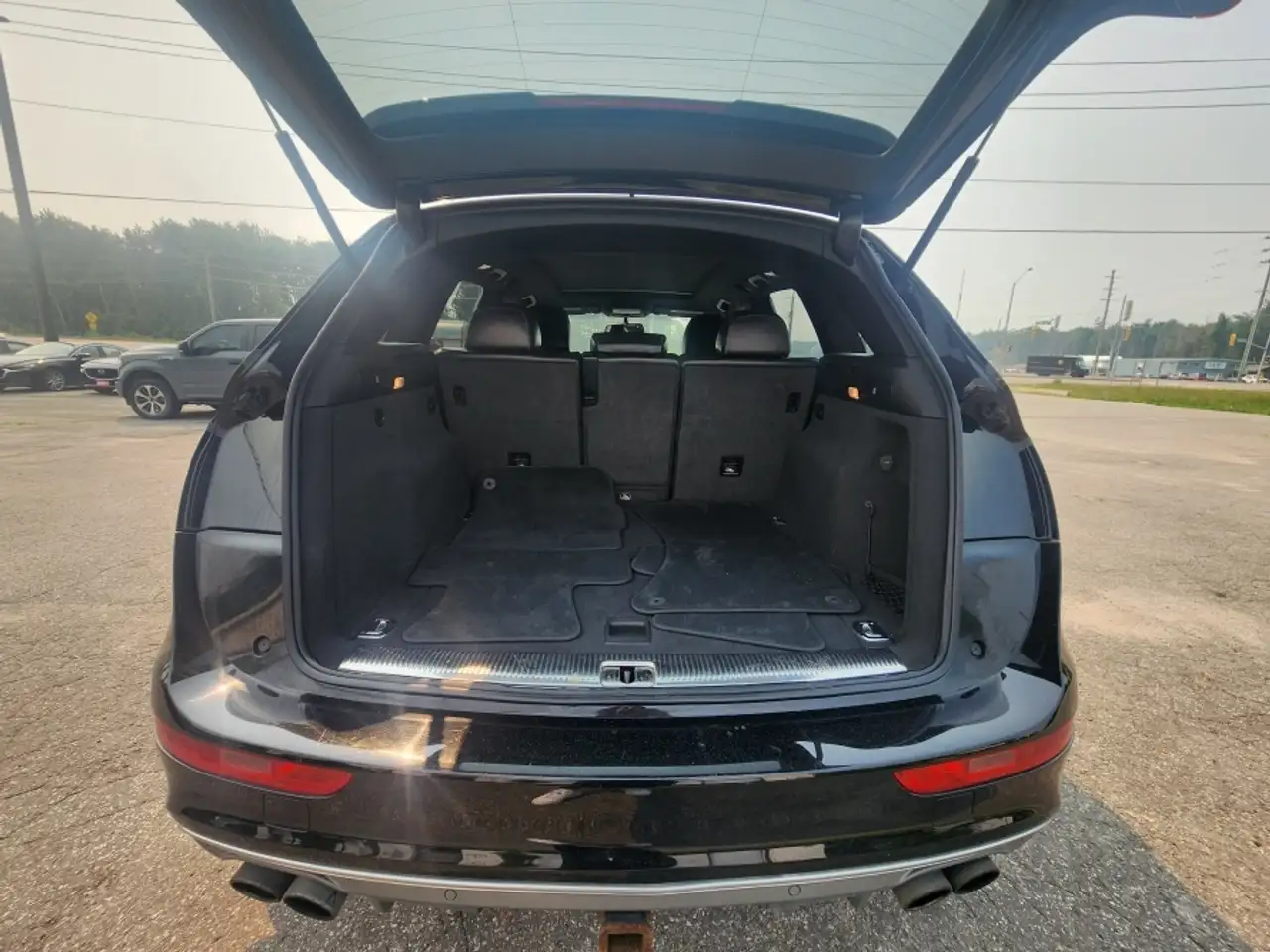 Audi SQ5 photo Audi SQ5