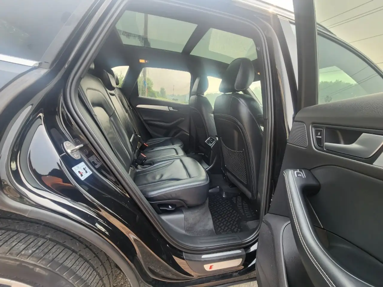 Audi SQ5 photo Audi SQ5