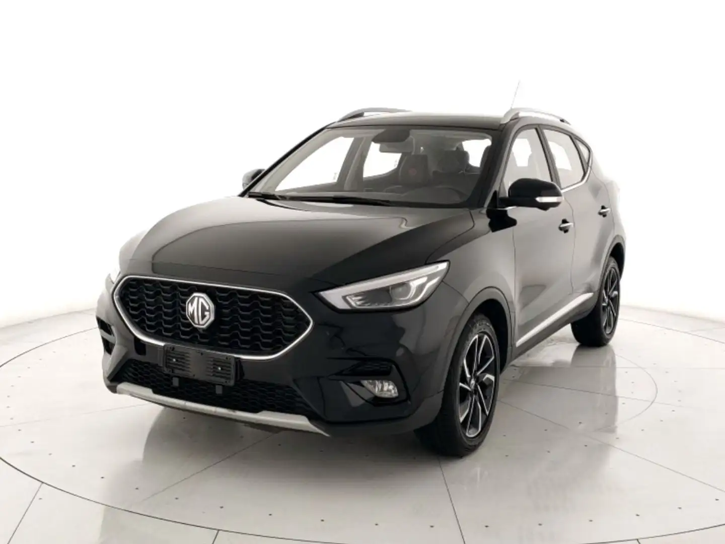 MG ZS 1.5 Luxury Nero - 1