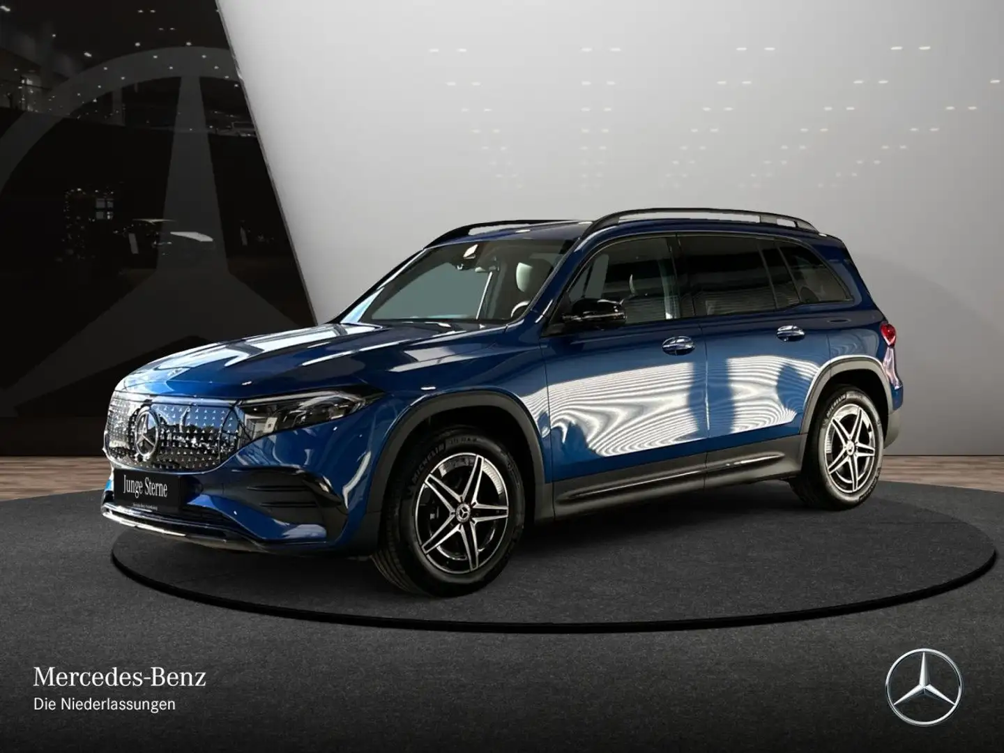 Mercedes-Benz EQB 250 AMG+NIGHT+PREMIUM+AHK+360+MEMORY+BURMESTER Blau - 2