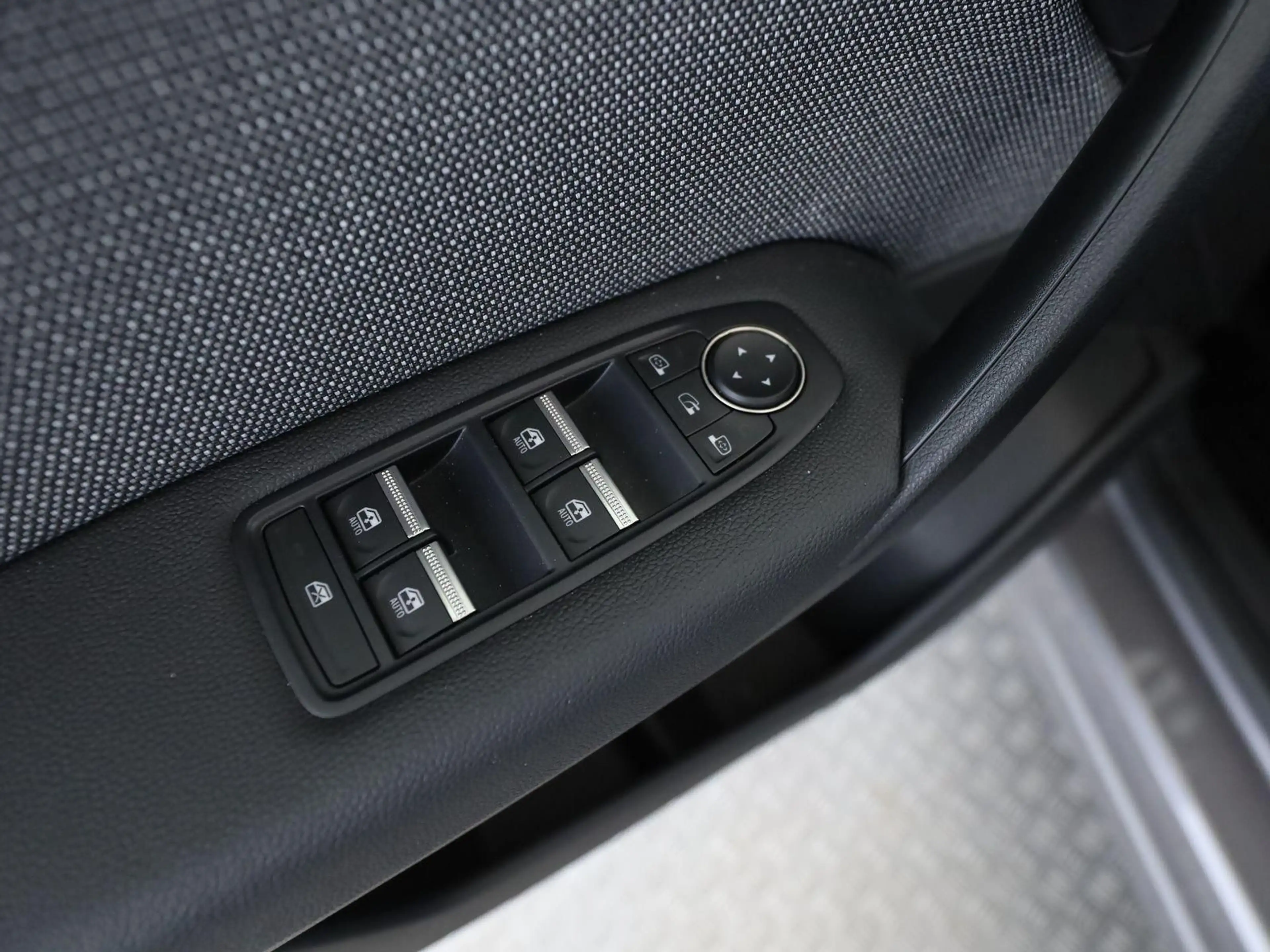 Renault Symbioz SYMBIOZ Techno Full Hybrid E-Tech 160 — photo 13