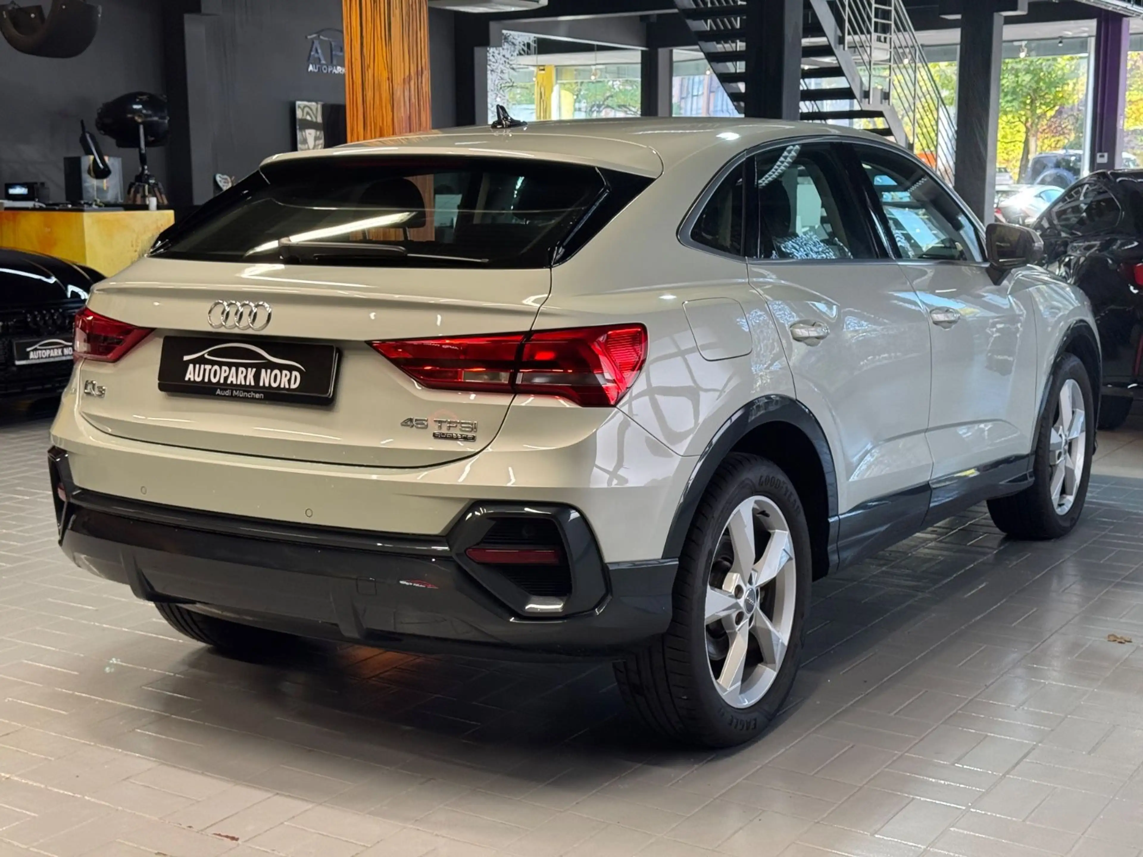 Audi Q3 Sportback 45 TFSI quattro Aut. ACC~LEDER~NAVI — photo 7