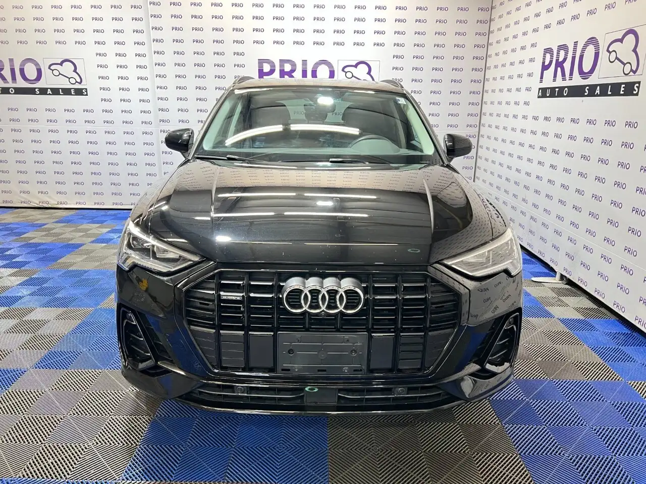 Audi Q3 снимка Audi Q3