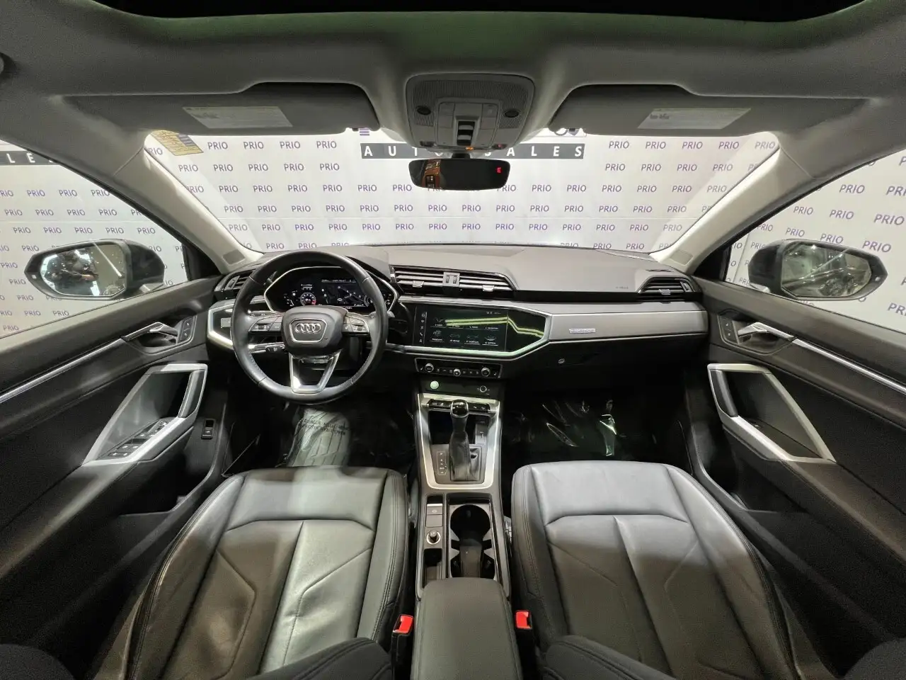 Audi Q3 снимка Audi Q3