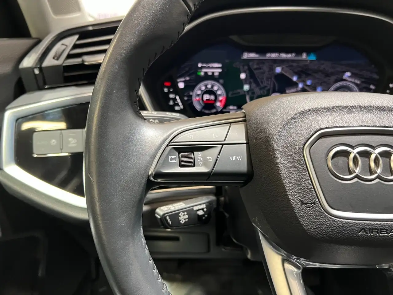 Audi Q3 снимка Audi Q3