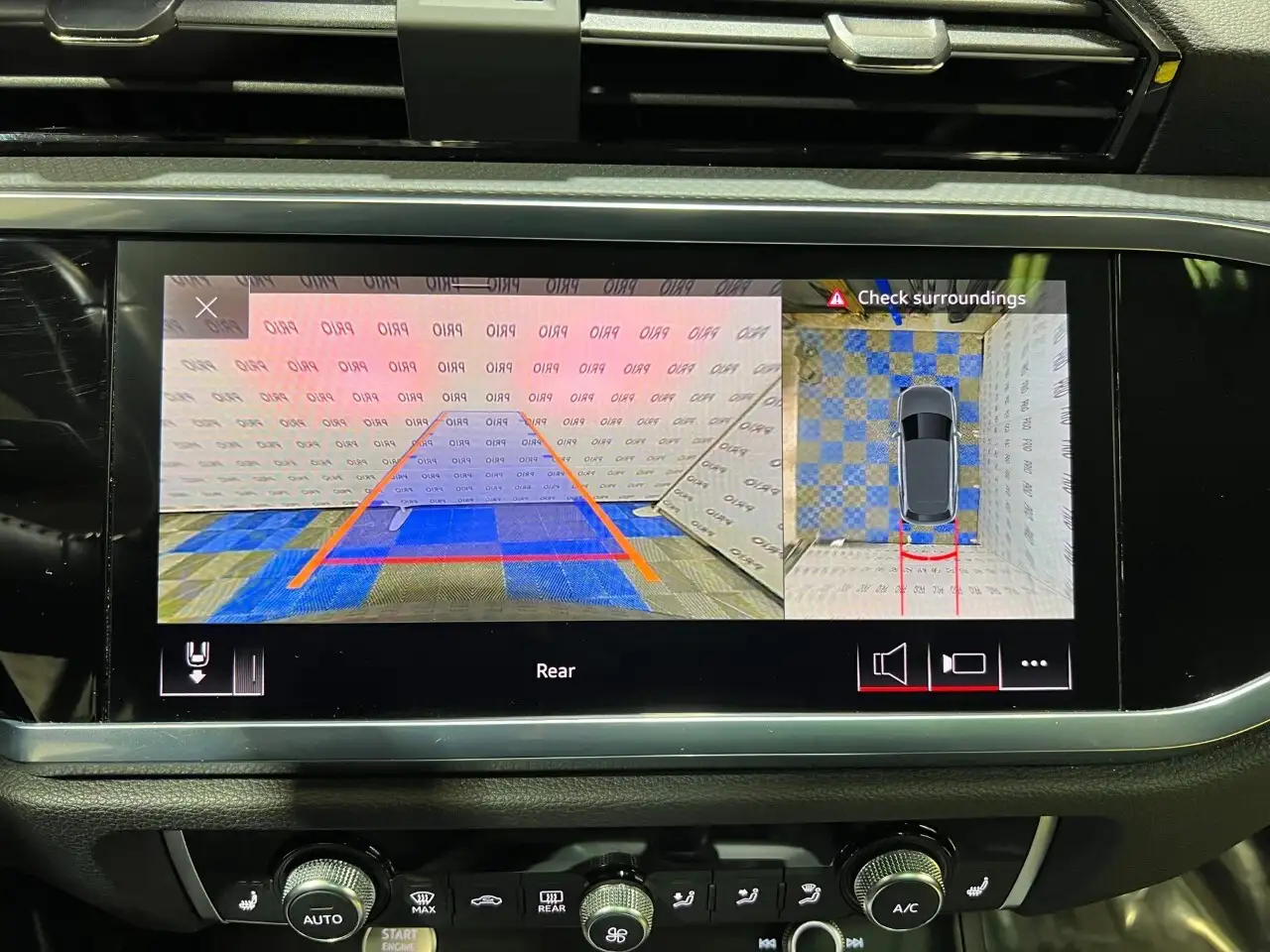 Audi Q3 снимка Audi Q3