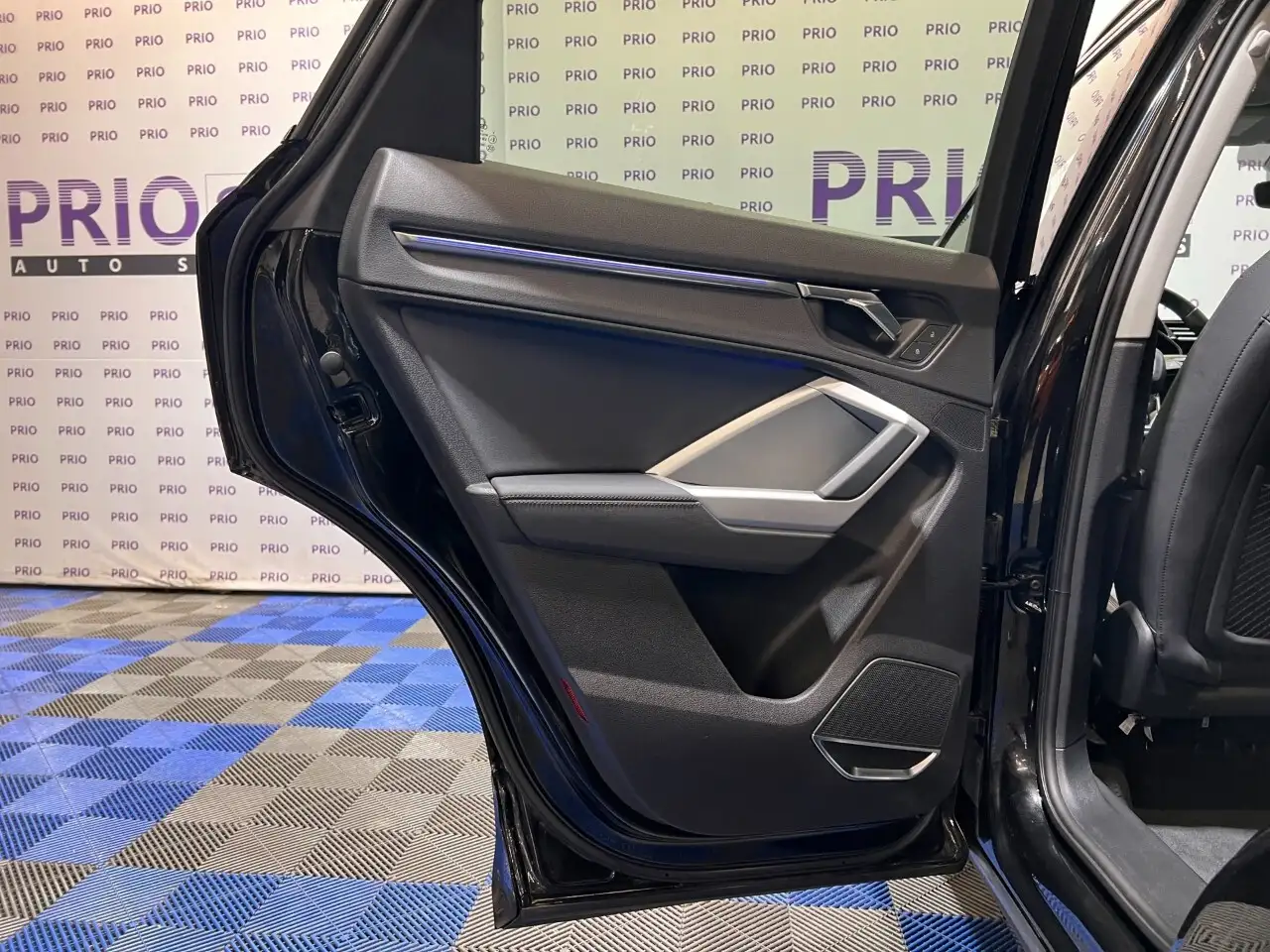 Audi Q3 снимка Audi Q3