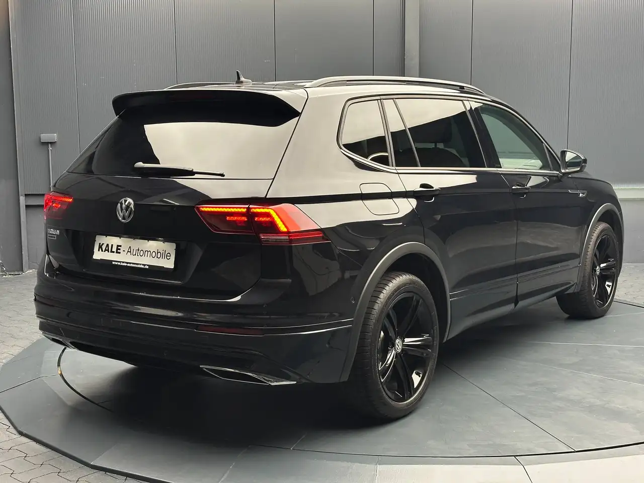 Volkswagen Tiguan Allspace Highline/R-Line *Black Style*AHK*KAMERA*NAVI*Massage*, миниатюра 5