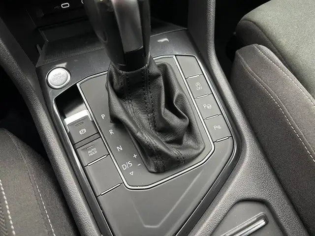 Volkswagen Tiguan Allspace view 22