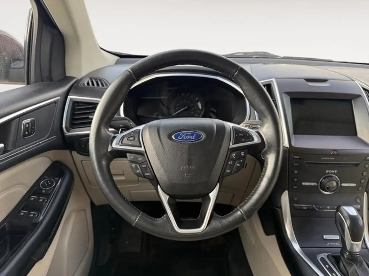 Ford Edge снимка Ford Edge