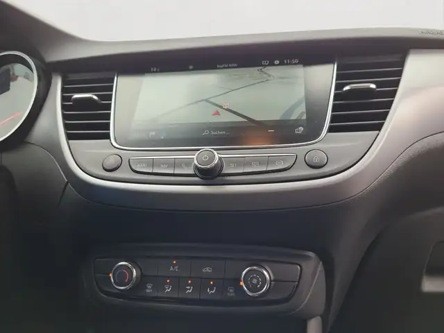Opel Crossland view 12
