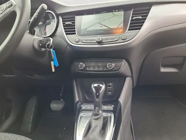 Opel Crossland view 11