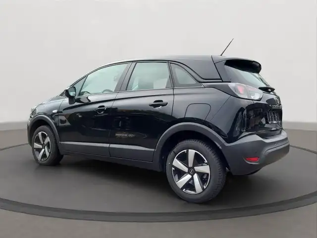 Opel Crossland view 3