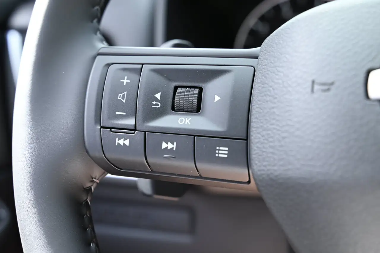 Nissan Rogue photo Nissan Rogue