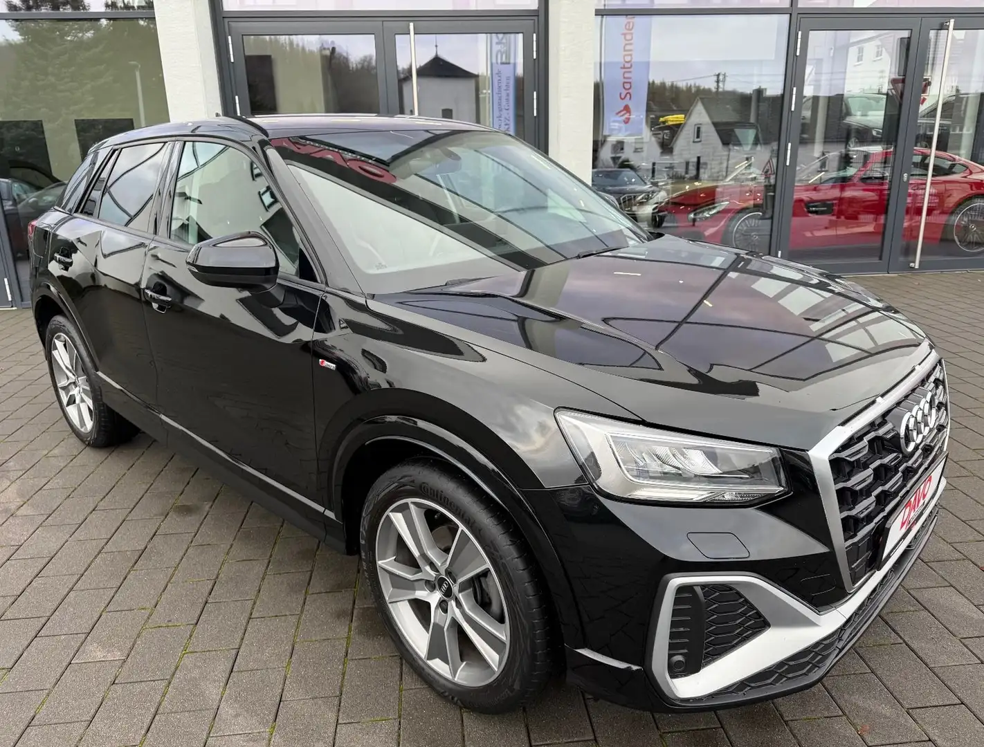 Audi Q2 35 TFSI 2x S line Sport/LED/AHK Zwart - 2