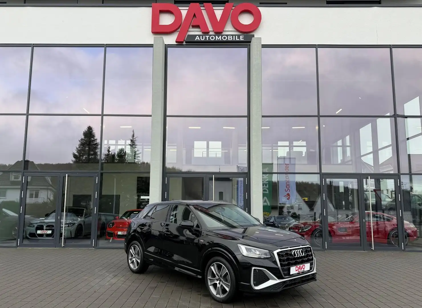 Audi Q2 35 TFSI 2x S line Sport/LED/AHK Zwart - 1