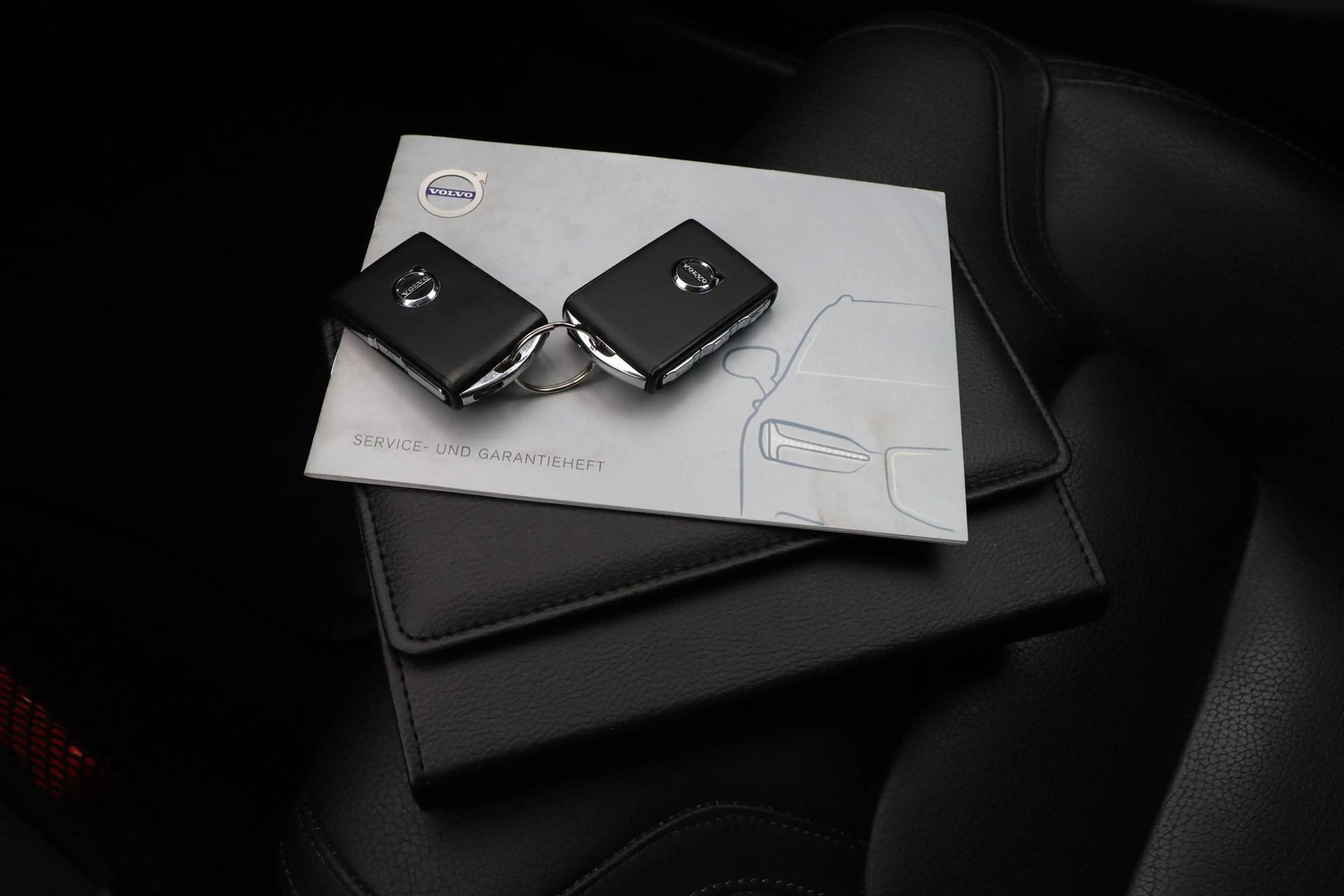 Volvo V90 Cross Country 2.0 T5 Pro | ACC | 360° Camera | Trekhaak | Stoelv — photo 18