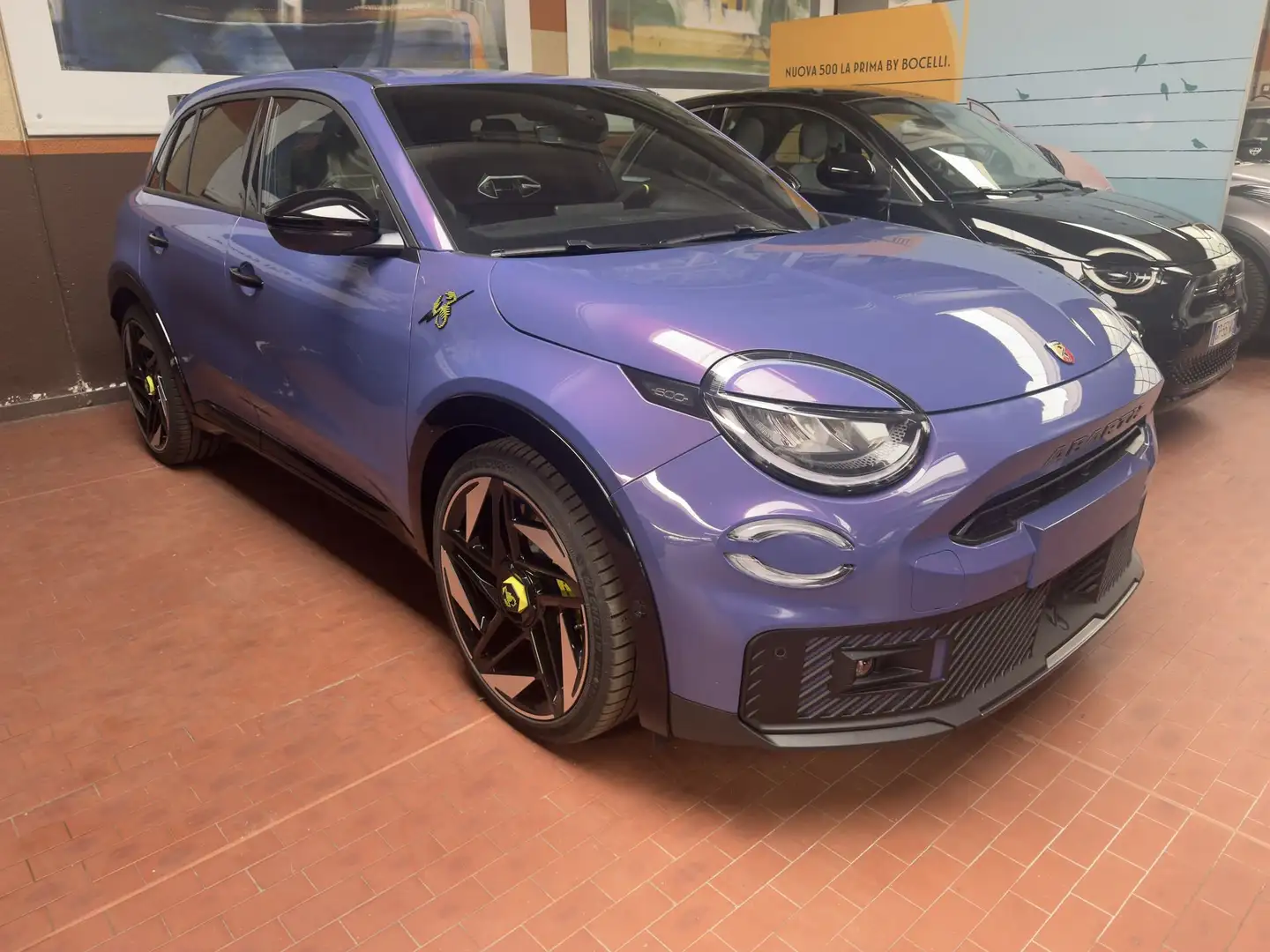 Abarth 500e Turismo - 1