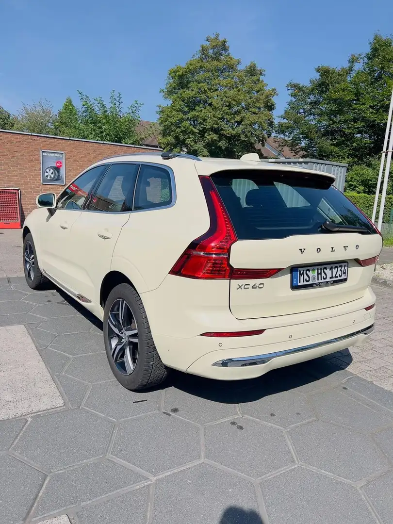 Volvo XC60 B4 D Essential - 2