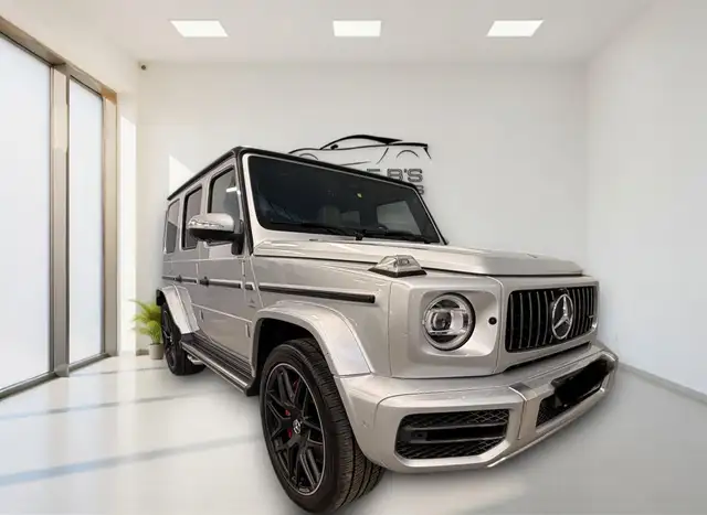 Mercedes-Benz G 63 AMG Classe G63 Premium Plus 585cv auto