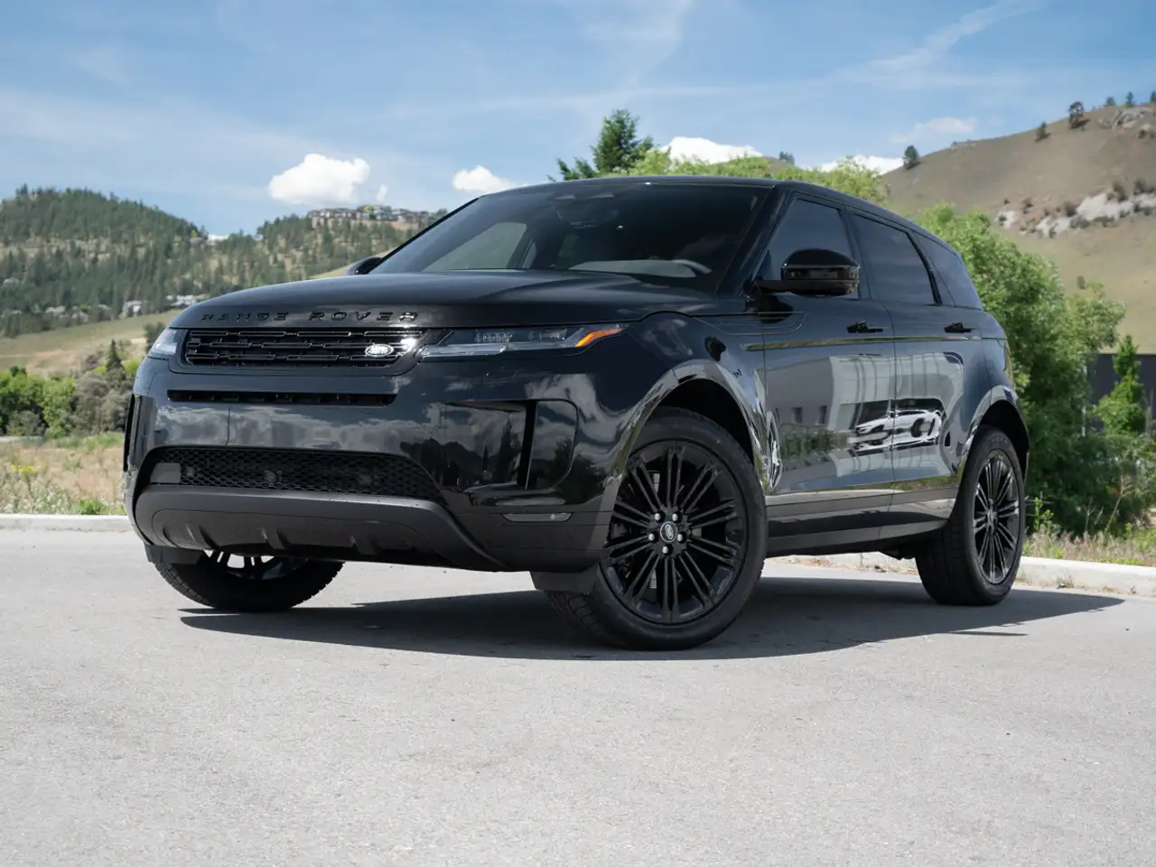 2026 Land Rover Range Rover Evoque