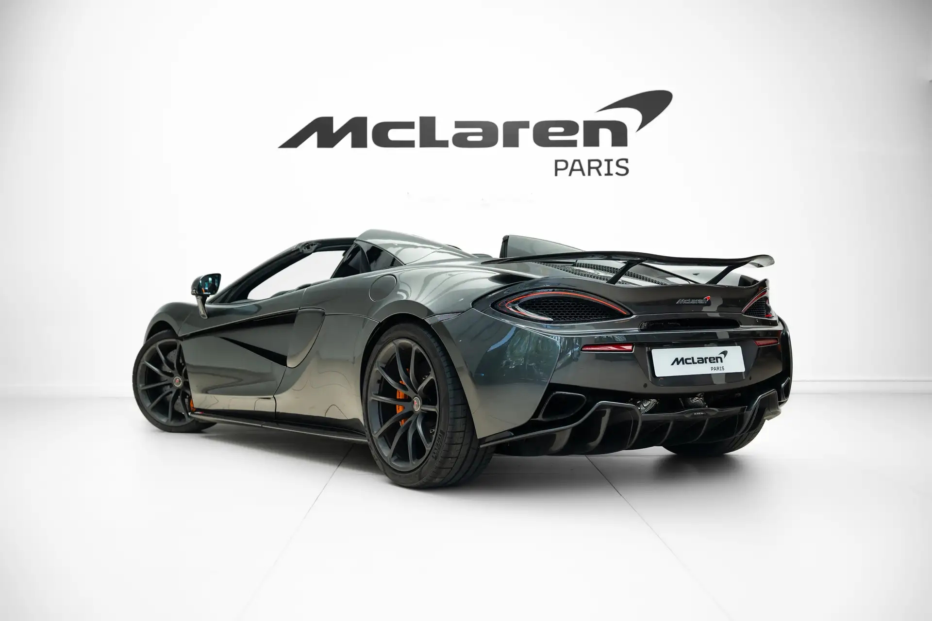 맥라렌 570S 570 Sport Spider 2019 건메탈 사진 5