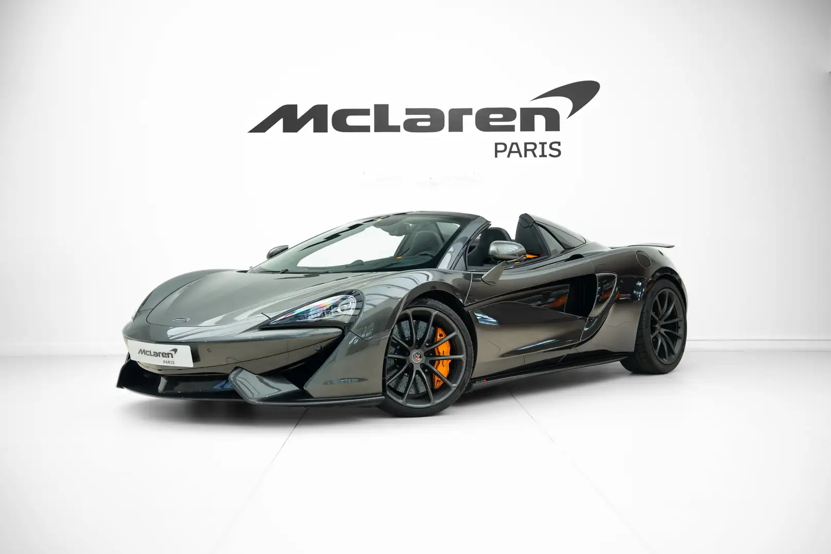 McLaren 570S McLaren 570S Spider V8 3.8 570 ch Grau - 1